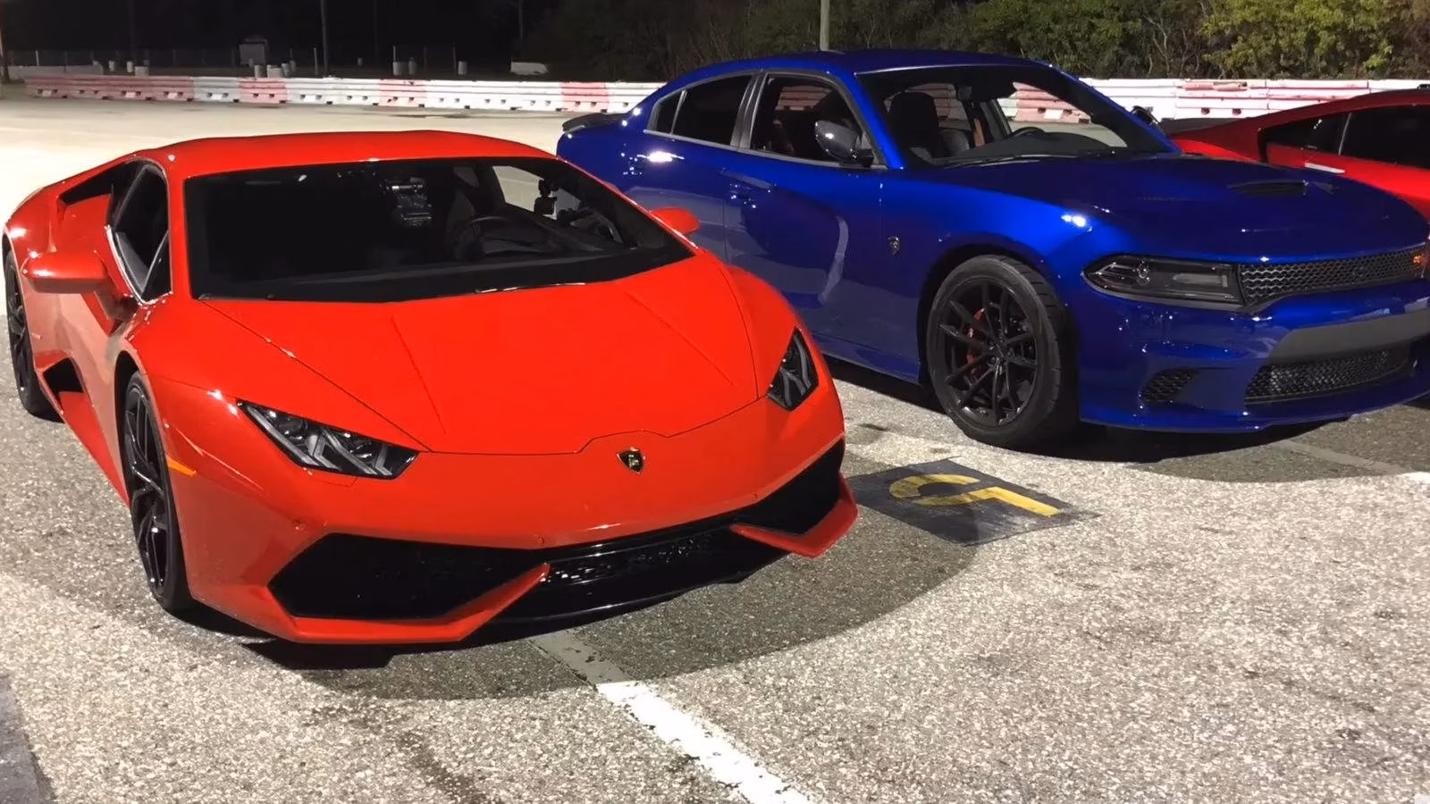 1000-hp-hellcat-battles-stock-huracan-a-drag-strip-comedy-of-errors-image-0