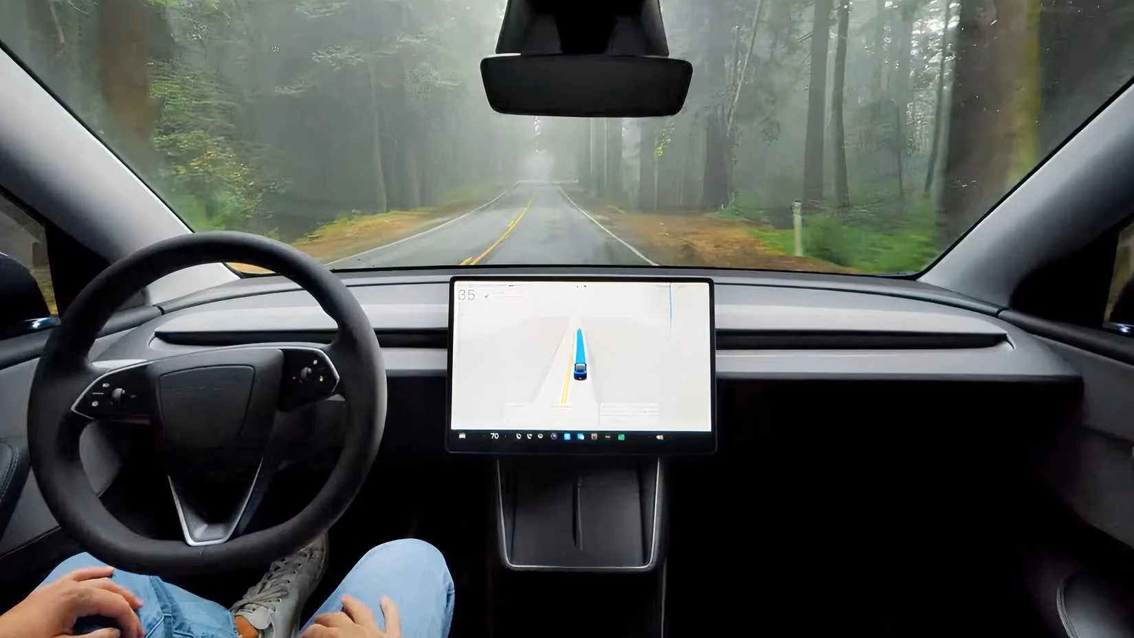 tesla-considers-apple-carplay-integration-image-1