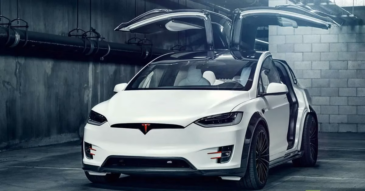 tesla-model-x-in-2026-a-retrospective-on-its-most-annoying-owner-complaints-image-0
