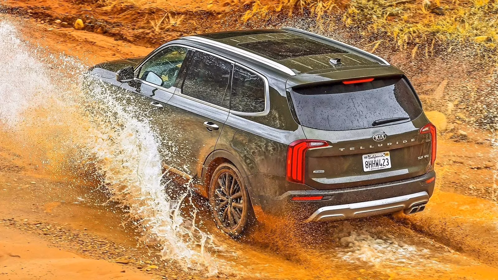 2020-kia-telluride-the-luxury-look-without-the-luxury-price-image-0