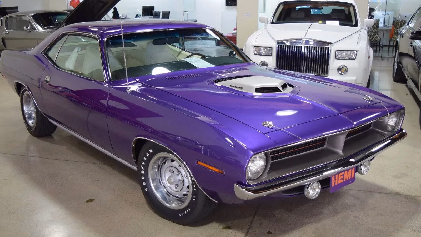 the-legendary-1970-plymouth-hemi-cuda-barn-find-a-restoration-worth-every-penny-image-0